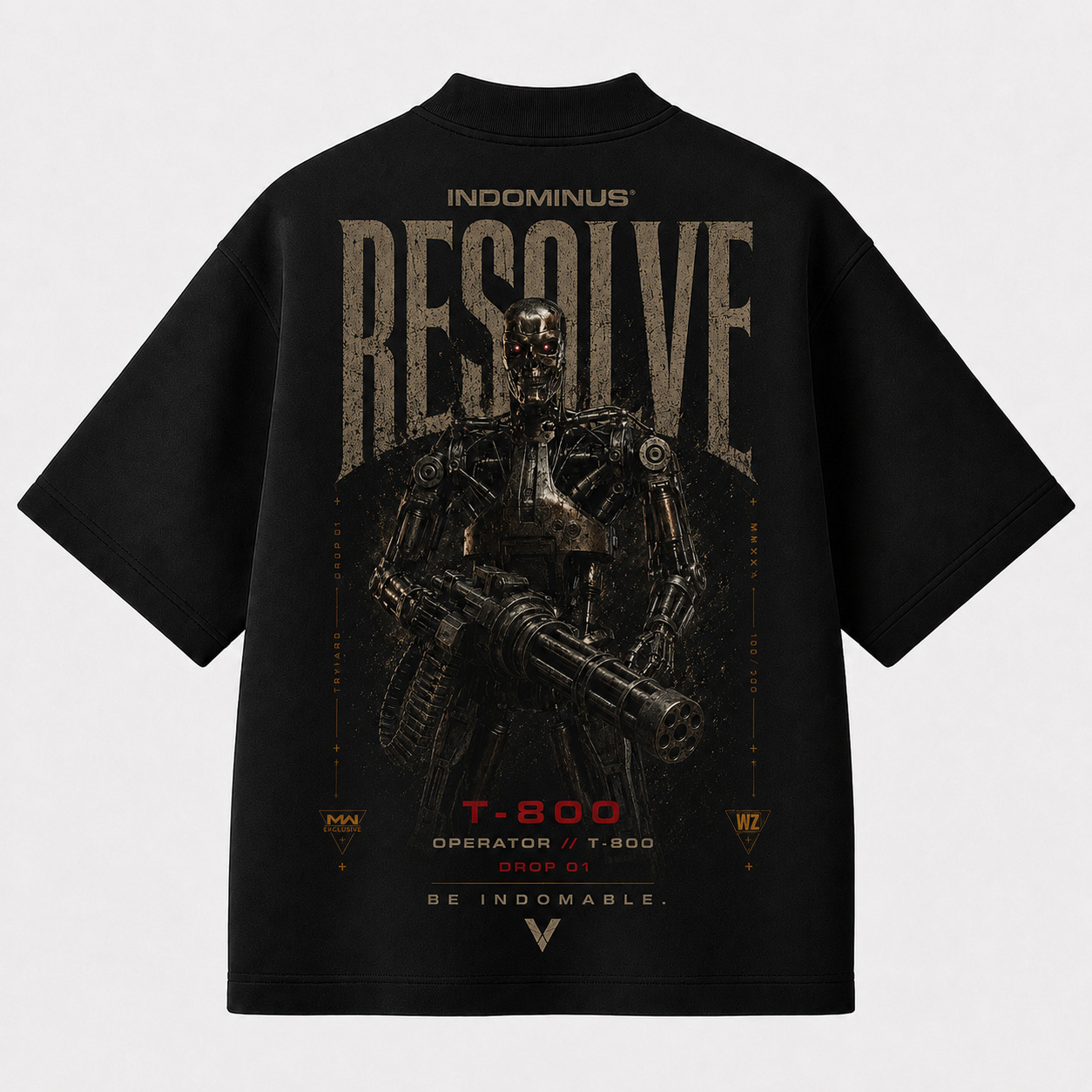 Camiseta preta oversized T-800 — RESOLVE, vista das costas